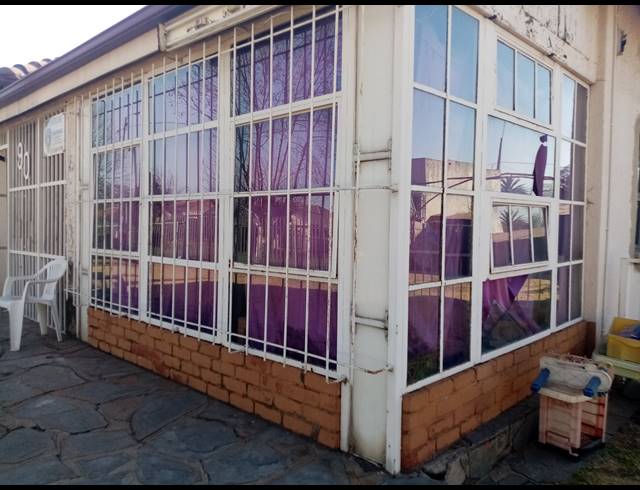 3 BEDROOM FREEHOLD FOR SALE IN BRAKPAN CENTRAL